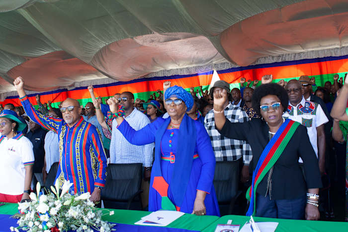 Namibië kiest deze week mogelijk zijn allereerste vrouwelijke president tijdens verkiezingen