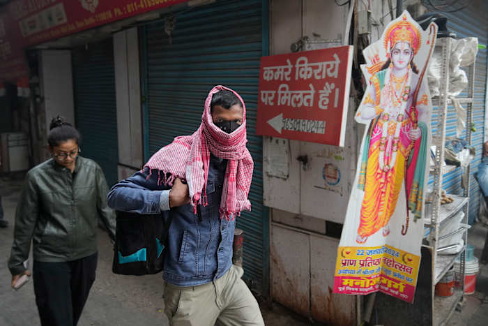 New Delhi sluit scholen en verbiedt de bouw omdat de luchtvervuiling dit seizoen naar het ergste niveau schiet