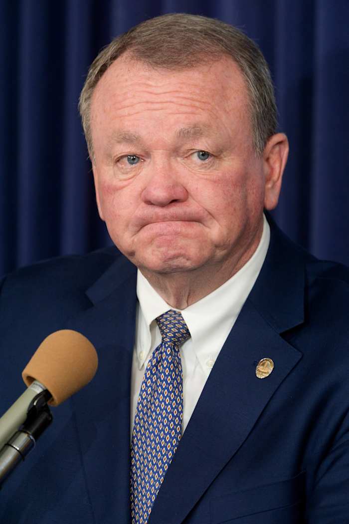 Nieuwe politiechef uit LA beëdigd als een van de best betaalde politiechefs in de VS