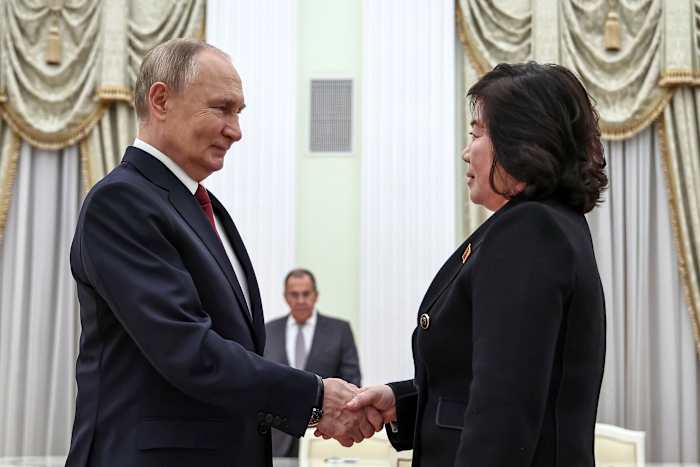 Rusland ratificeert het Noord-Koreaanse pact nadat de VS zegt dat er tot 10.000 Noord-Koreaanse troepen in Koersk zijn ingezet