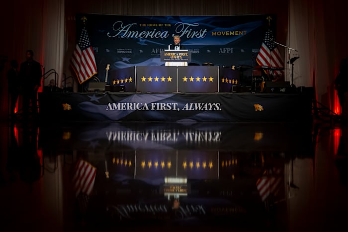 Trump maakt gebruik van een Fox News-persoonlijkheid, een chirurg en een voormalig congreslid om volksgezondheidsinstanties te leiden