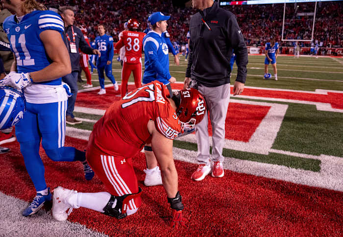 Utah AD Mark Harlan schiet de dienstdoende ploeg van de Big 12 neer nadat de BYU zich heeft verzameld om de Utes te verslaan
