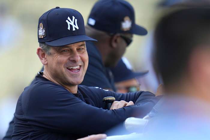 Yankees-manager Aaron Boone had wat last van kritiek op de verdediging na de ineenstorting van de World Series