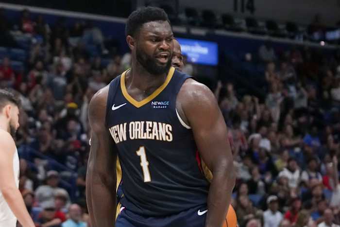Zion Williamson is voor onbepaalde tijd uitgeschakeld met een linker hamstringblessure, zeggen Pelicans