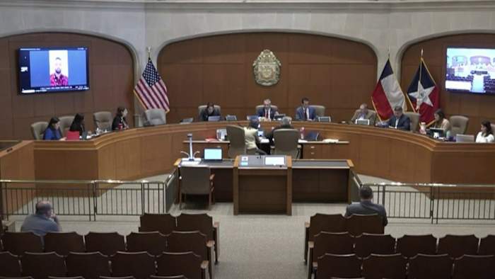 Bedrijven die eigendom zijn van vrouwen en minderheden verliezen extra preferentiepunten op stadscontracten in San Antonio