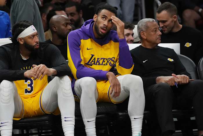 'Beschamend': de Lakers hebben hun laatste twee wedstrijden met een totaal van 70 punten verloren
