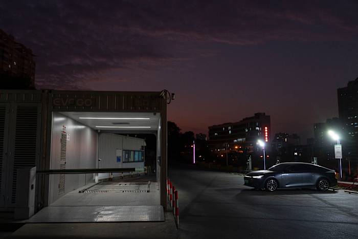 China krijgt in 2025 een grote impuls voor het verwisselen van batterijen voor elektrische auto's. Zou dat over de hele wereld werken?