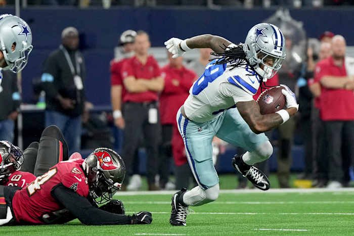 Cowboys sluiten CeeDee Lamb af met 2 games om over het probleem van de ontvanger heen te gaan