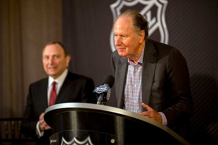 David Bonderman, mede-oprichter van private-equityfirma TPG en mede-eigenaar van Seattle Kraken, sterft op 82-jarige leeftijd