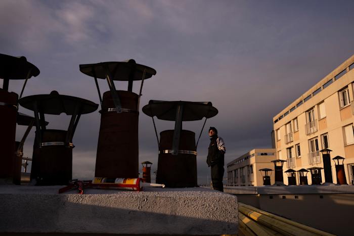 De dakrestaurateurs van Parijs zijn nu erkend als cultureel erfgoed van UNESCO