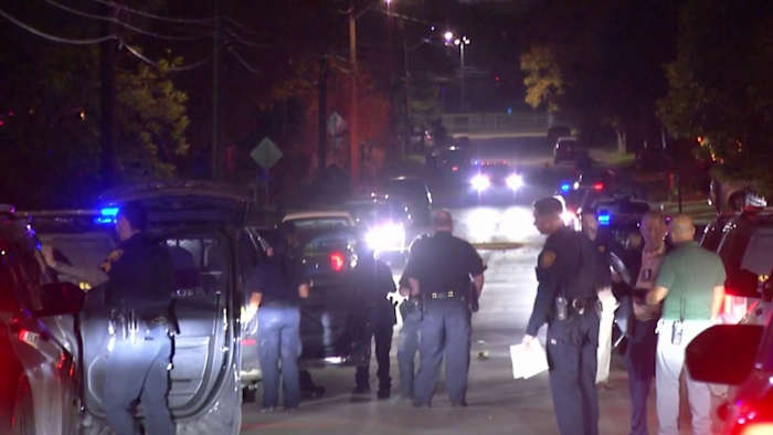 De laatste schietpartij door een politieagent verhoogt het totaal van SAPD voor het jaar tot 22