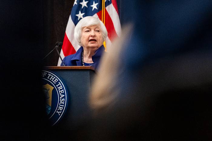 Een agent van de geheime dienst schoot op verdachten buiten het huis van Janet Yellen in Washington DC