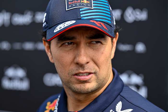 Formule 1-team Red Bull laat coureur Sergio Perez na vier seizoenen vallen