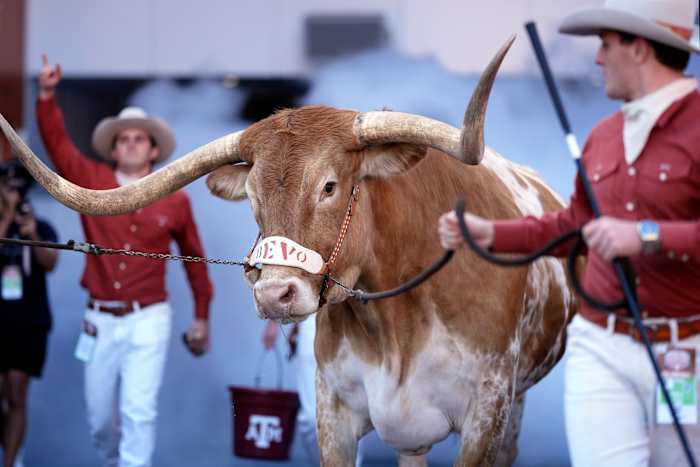 Geen Bevo? SEC vertelt Texas dat er geen ruimte is voor zijn longhorn van 1.700 pond in de titelwedstrijd tegen Georgia