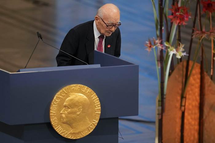 Japanse overlevende van atoombom herinnert zich de verschrikkingen ervan in een dankwoord voor de Nobelprijs voor de Vrede