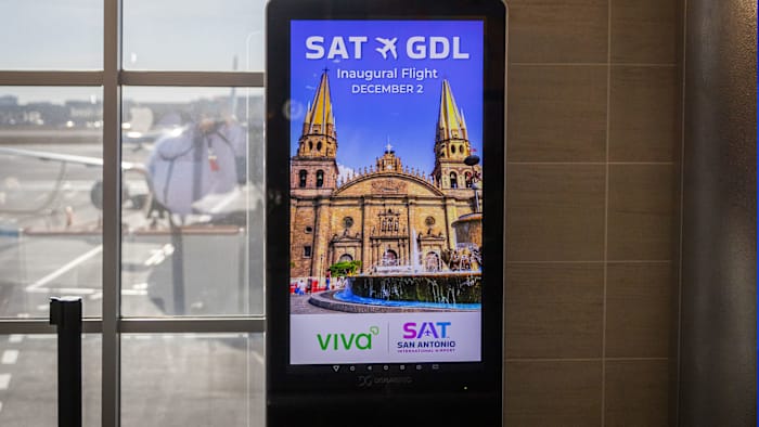 Low-cost luchtvaartmaatschappij Viva viert inaugurele non-stop vlucht van San Antonio naar Guadalajara