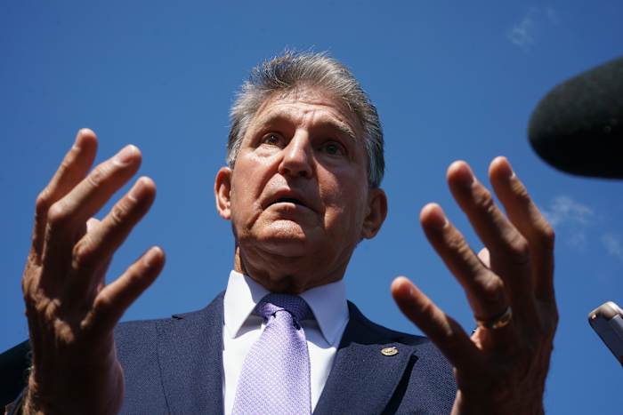 Manchin en Sinema voorkomen dat de Democraten tot 2026 een meerderheid in de arbeidsmarkt kunnen behouden