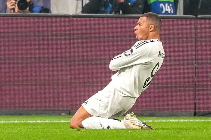 Mbappe, Vinicius en Bellingham op doel terwijl Real Madrid Atalanta met 3-2 verslaat. Liverpool wint opnieuw