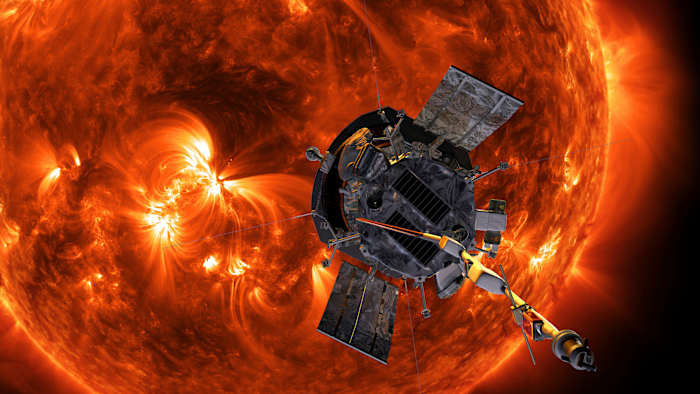 NASA's Parker Solar Probe overleeft de nauwe aanraking met het brandende oppervlak van de zon