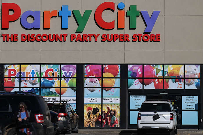 Party City-locaties zullen naar verwachting open blijven in San Antonio, ondanks landelijke sluitingen