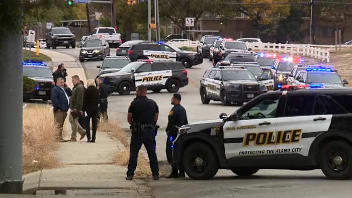 Politieagent schiet en doodt gewapende man na achtervolging te voet aan North Side, zegt chef