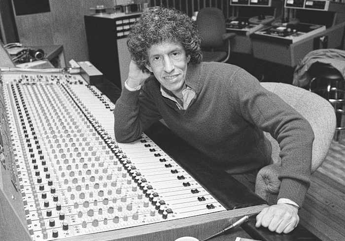Richard Perry, producer achter ‘You’re So Vain’ en andere hits, overlijdt op 82-jarige leeftijd