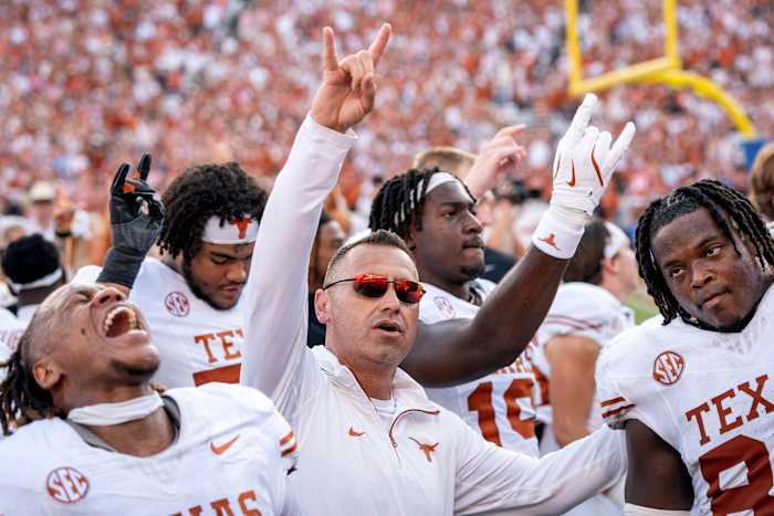 Texas en Clemson ontmoeten elkaar voor het eerst in de College Football Playoff