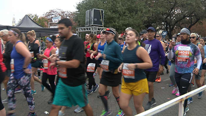 Waar rock-'n-rolllopers dit weekend korting kunnen krijgen bij restaurants en bars in het centrum van San Antonio