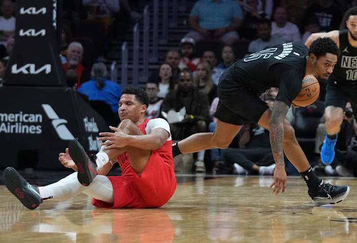 Warmte verliest bewaker Dru Smith voor de rest van het seizoen met gescheurde Achilles