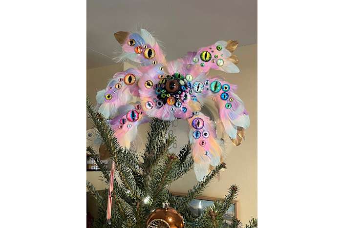 Wat is een bijbelgetrouwe engel? En heb je er eentje nodig voor in de kerstboom?