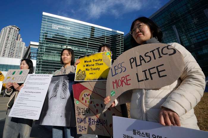 Wat u moet weten over de verdragsonderhandelingen over plasticvervuiling die in Zuid-Korea zijn afgerond