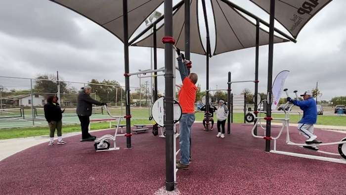Word gratis fit: ontdek het hele jaar door fitness in het park van San Antonio