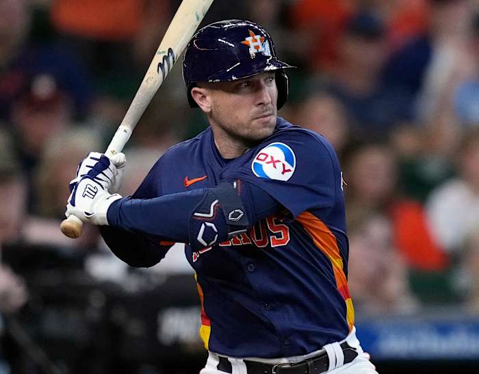 Alex Bregman's deur om opnieuw te tekenen bij Astros is 'Cracked' open, zegt algemeen directeur, zegt