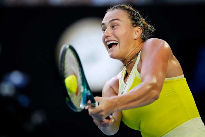 Aryna Sabalenka verslaat Sloane Stephens en begint haar bod op een derde Australian Open-titel
