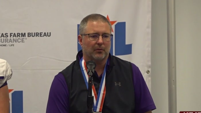 Boerne High School Head Football Coach vertrekt om lid te worden van de Universiteit van Arkansas