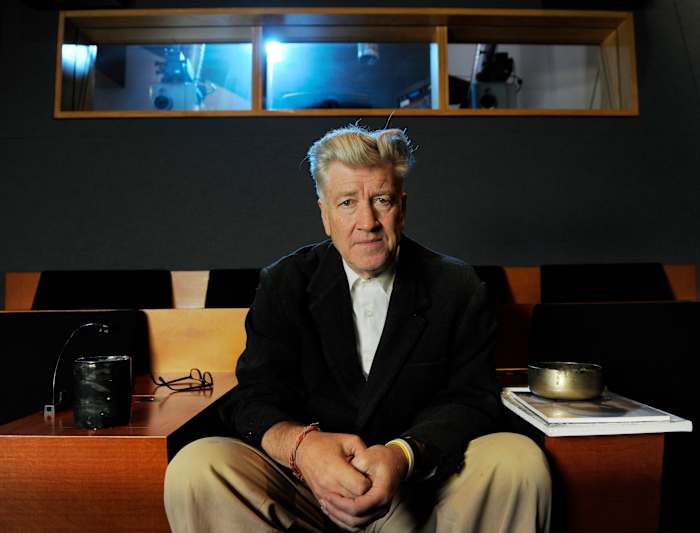 David Lynch, visionaire filmmaker achter 'Twin Peaks' en 'Mulholland Drive', sterft op 78-jarige leeftijd