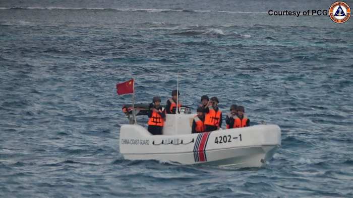 De Filipijnen beschuldigen de Chinese strijdkrachten ervan vissersvaartuigen in de Zuid-Chinese Zee lastig te vallen