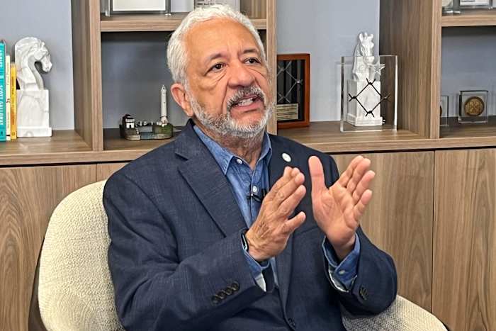 De beheerder van het Panamakanaal verzet zich tegen de beweringen van Trump over Chinese inmenging