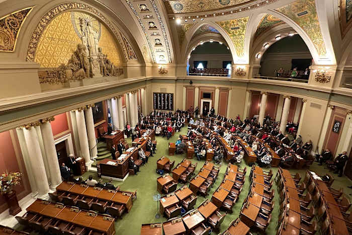 De boycot van het Minnesota House door de Democraten weerspiegelt eerdere stakingen in andere staten