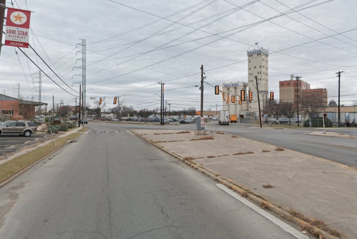 District 5, Openbare Werken ambtenaren om Probandt Street Roadway -verbeteringen te organiseren Vergadering dinsdag