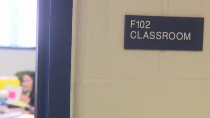 Eigen vermogensleider dringt er bij ouders op aan om te vechten om DEI -programma's op scholen te houden