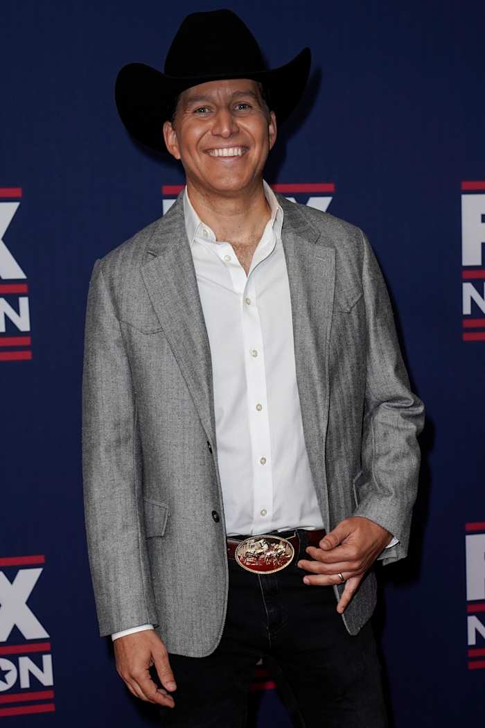 Fox News benoemt Will Cain om Neil Cavuto te vervangen in de doordeweekse middagopstelling