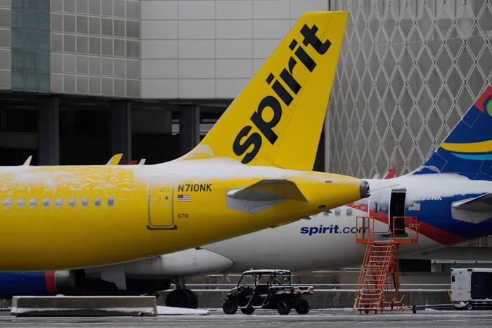 Frontier doet een tweede bod op spirit als budget luchtvaartmaatschappijen worstelen