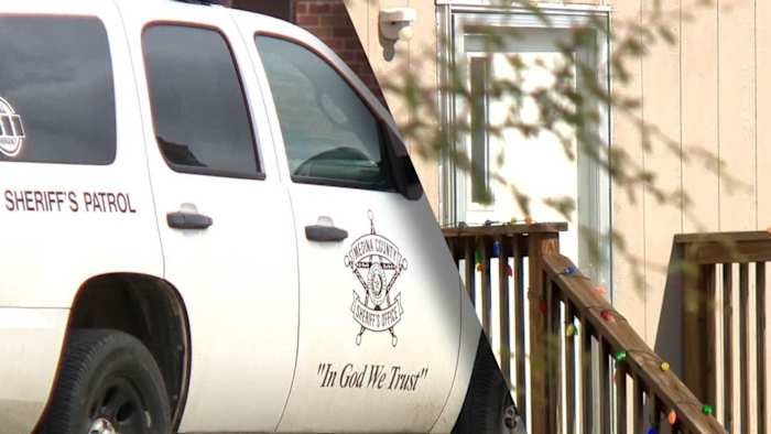 Gegevens: De luitenant van de sheriff van Medina County doorzocht het huis van de verdachte zonder bevel