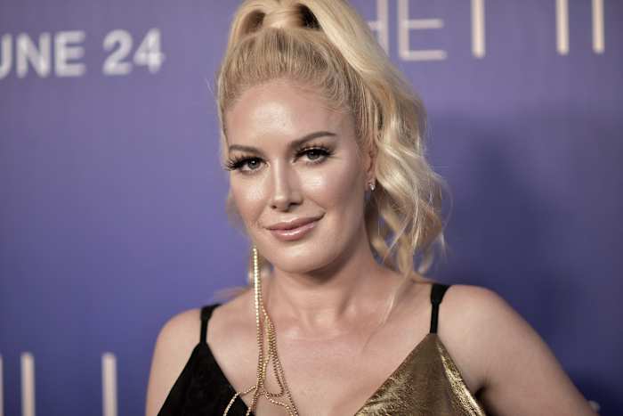 Heidi Montag staat bovenaan de iTunes-hitlijst nadat ze een huis verloor in de bosbranden in Los Angeles