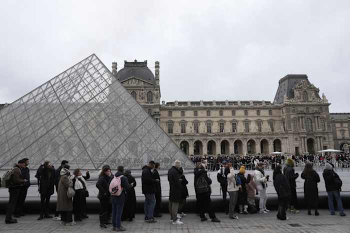 Het Louvre heeft volledige upgrade nodig. President Macron moet de dure renovatie van het Paris Museum aanpakken.