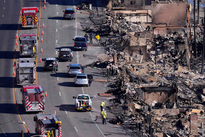 Het dodental door natuurbranden in Los Angeles stijgt naar 24 nu brandweerlieden zich schrap zetten voor nog hevigere windstoten