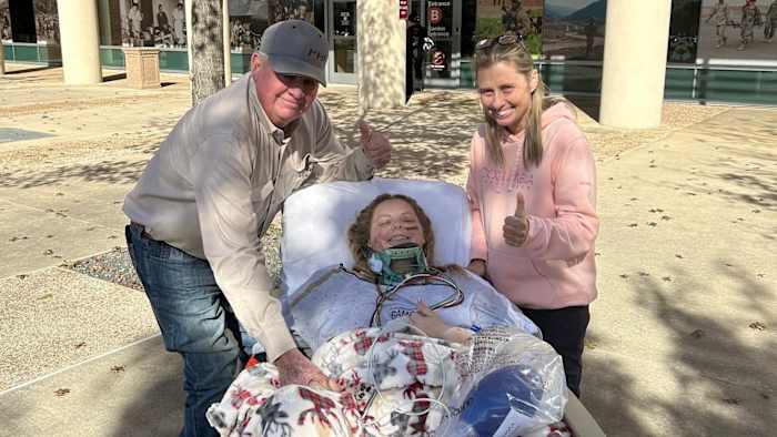 'Ik zal voor altijd dankbaar zijn': Moeder bespreekt de weg naar herstel van haar dochter na een zware crash