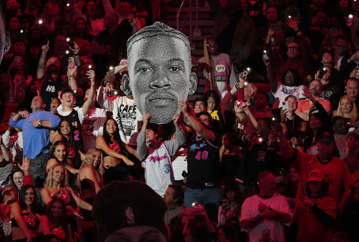 Jimmy Butler, toen hem werd gevraagd of hij in Miami weer vreugde op het veld kan vinden: 'Waarschijnlijk niet'