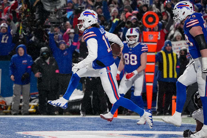 Josh Allen scoort 2 TD's, Bills dwingen 3 omzet af om Ravens met 27-25 te verslaan en het AFC-titelspel te bereiken